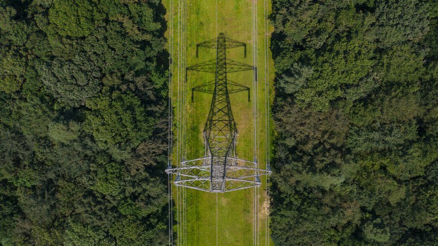 How Leaders Can Get Strategic About Energy Costs