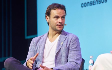 Overseas demand for U.S. equities is growing, says Robinhood's Johan Kerbrart