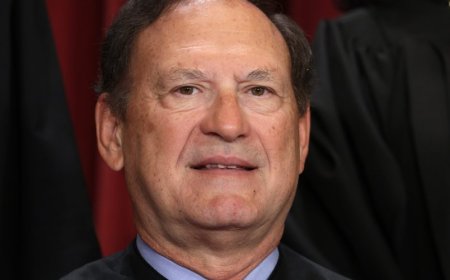 Roberts Court Tosses GOP One More Midterm Gift