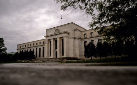 Tokenized Treasuries hit $15 billion as bitcoin stalls, Fed rate-rise concerns build