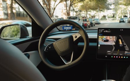 Tesla Profit Rises but Remains Below Earlier Highs