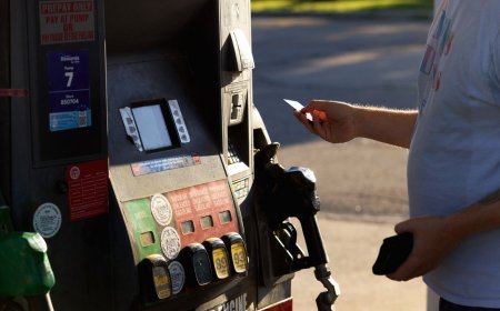 Trump’s Federal Gas Tax Holiday Isn't Likely to Bring Down Prices