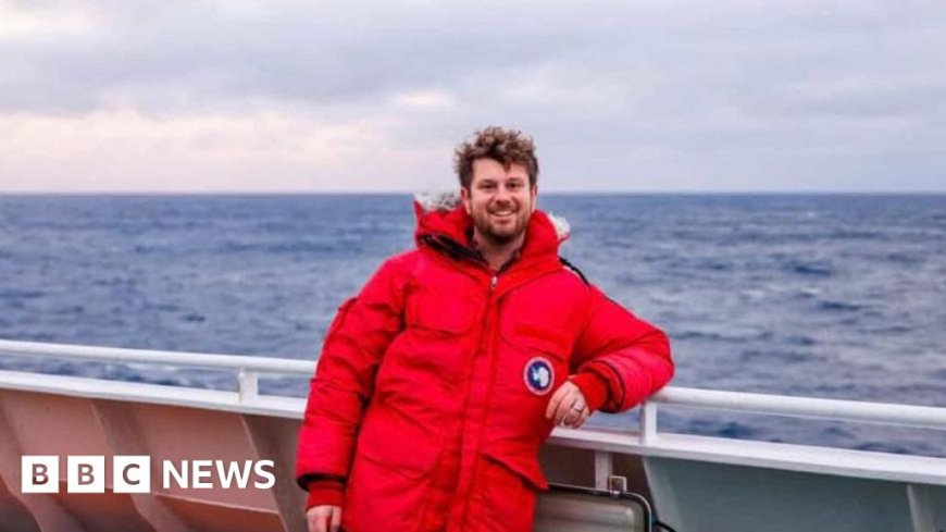 Cruise passengers tell of life on board stranded ship after hantavirus outbreak